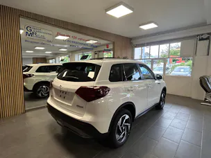 Suzuki Vitara 1.4 T Sakura Top Hybrid 4x4