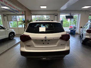 Suzuki Vitara 1.4 T Sakura Top Hybrid 4x4