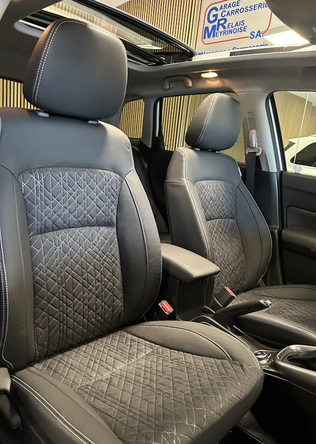 Suzuki Vitara 1.4 T Sakura Top Hybrid 4x4