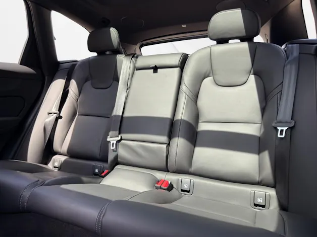 Volvo XC60 T8 eAWD PluginHybrid Black Edition Geartronic