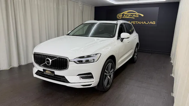 Volvo XC60 T8 eAWD Momentum Geartronic
