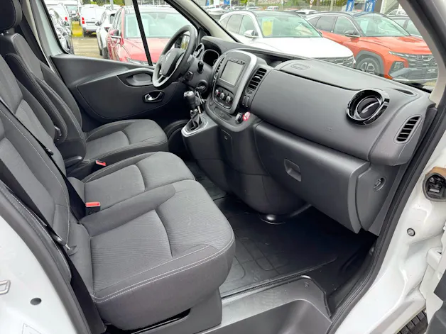 Renault Trafic 2.0 dCi 120 3.0t Business L1H1