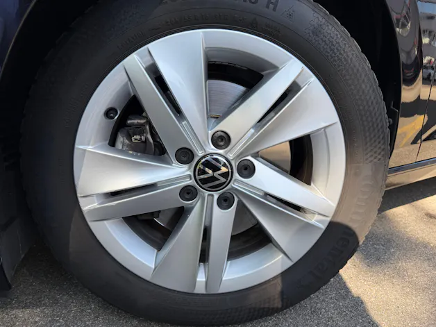 VW Golf 2.0 TDI Life DSG 4Motion