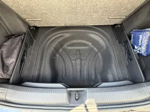 VW Golf 2.0 TDI Life DSG 4Motion