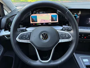 VW Golf 2.0 TDI Life DSG 4Motion