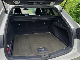 Suzuki Swace 1.8 Compact Top Hybrid