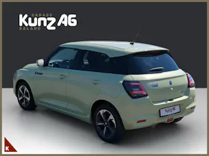 Suzuki Swift 1.2 Sakura Top Hybrid
