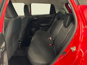 https://vehicle.imgix.net/4308673/6be266b0-bb10-4e20-b7d0-e2da1fb1993a.jpg