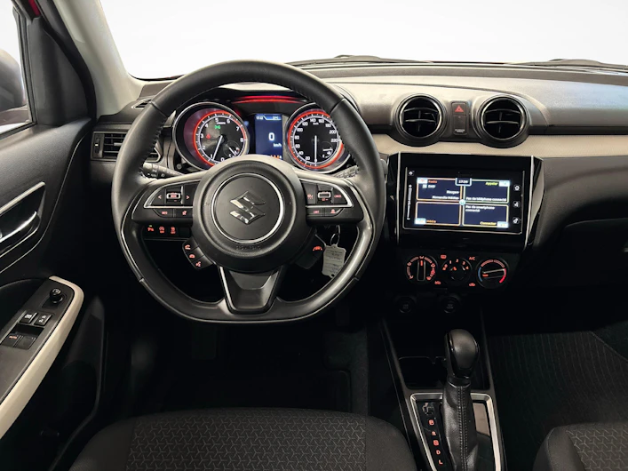 image du véhicule SUZUKI SWIFT