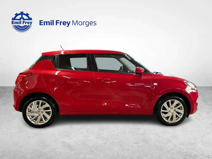 image du véhicule SUZUKI SWIFT