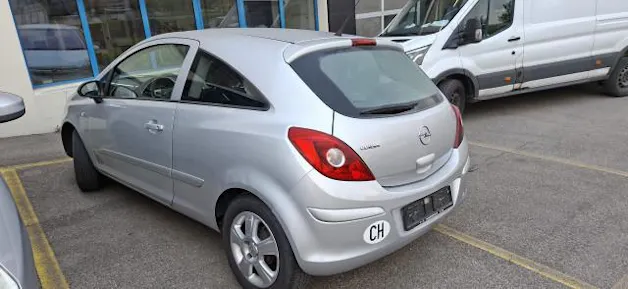 Opel Corsa 1.2 TP Enjoy
