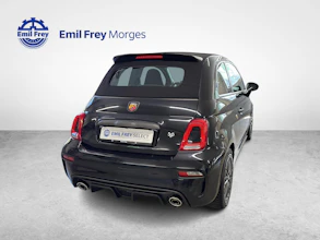 https://vehicle.imgix.net/4308681/d9be5f86-056b-4d6c-b89c-88418228d1d9.jpg