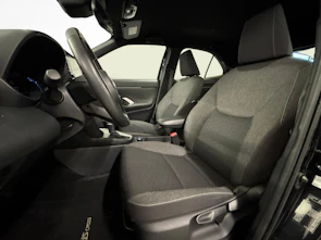 image du véhicule TOYOTA Yaris Cross 1.5 VVT-i HSD Trend AWD-i