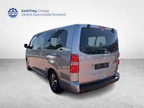 image du véhicule TOYOTA PROACE Verso L2 75KWh Trend