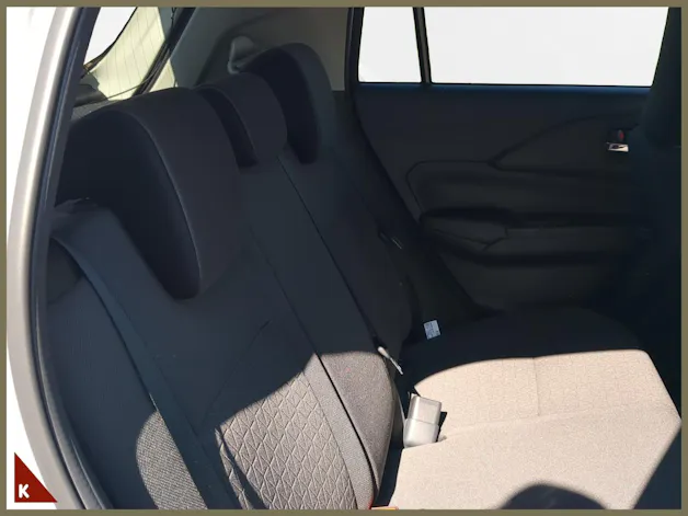 Suzuki Swift 1.2 Sakura Top Hybrid 4x4