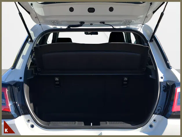 Suzuki Swift 1.2 Sakura Top Hybrid 4x4