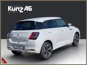Suzuki Swift 1.2 Sakura Top Hybrid 4x4