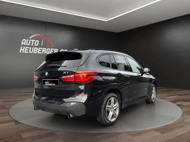 BMW X1 20i xDrive SAG