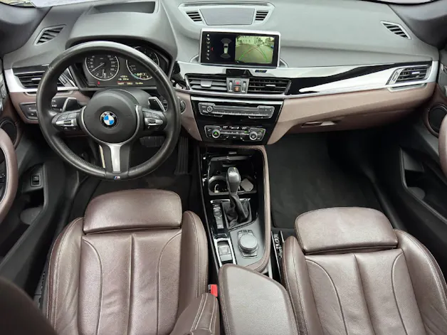 BMW X1 20i xDrive SAG