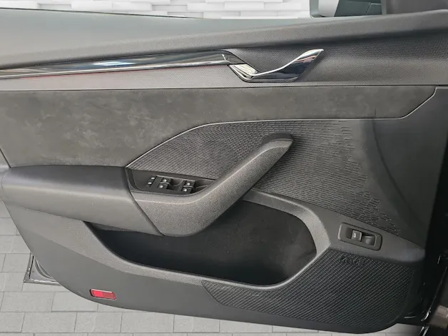Škoda Octavia Combi 2.0 TSI RS DSG