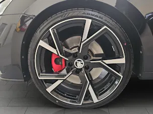 Škoda Octavia Combi 2.0 TSI RS DSG
