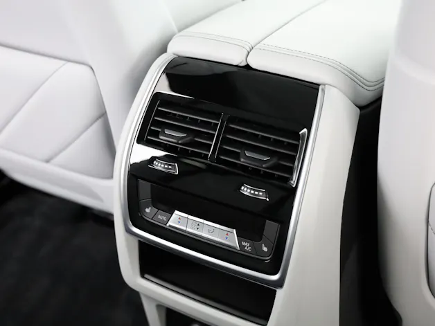 BMW XM Label Plug-in Hybrid
