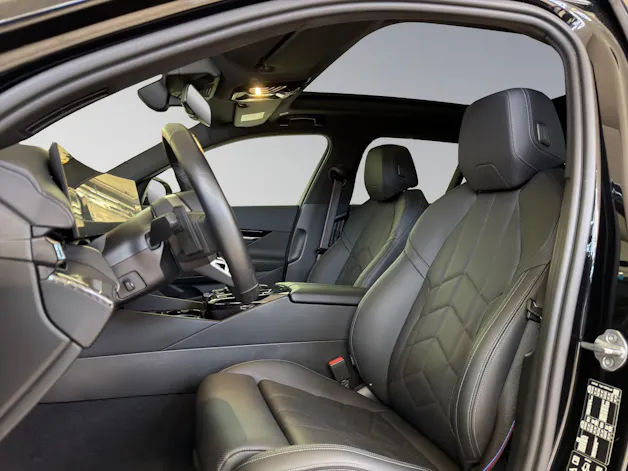 BMW 520d xDrive Touring M Sportpaket Pro (Leasingaktion ab 1.9%)