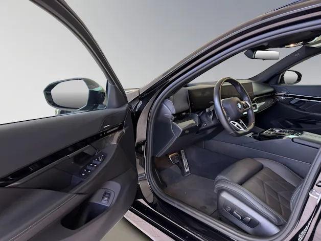 BMW 520d xDrive Touring M Sportpaket Pro (Leasingaktion ab 1.9%)