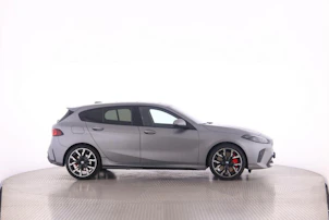 image du véhicule BMW 120i