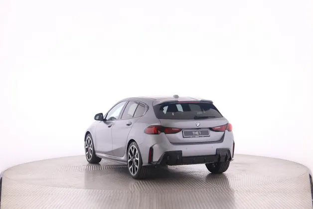 BMW 120i