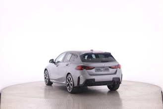 https://vehicle.imgix.net/4308833/68900675-08e1-4ca4-9059-f4da3fb21fd3.jpg
