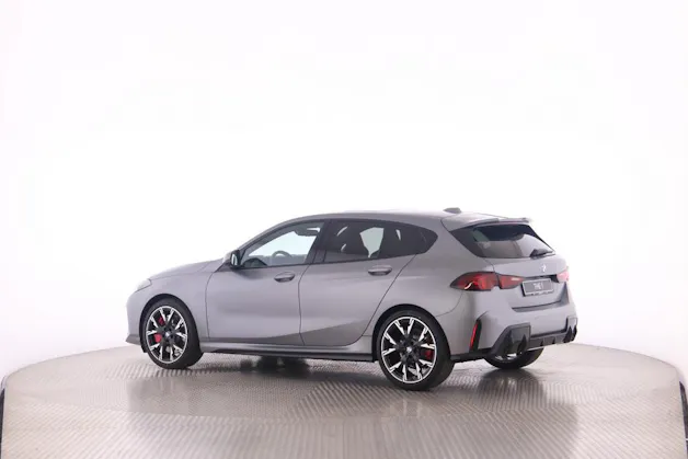 BMW 120i