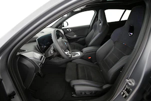 image du véhicule BMW 120i