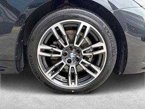 https://vehicle.imgix.net/4308861/269cbf73-213c-4959-a31c-d323d844f317.jpg