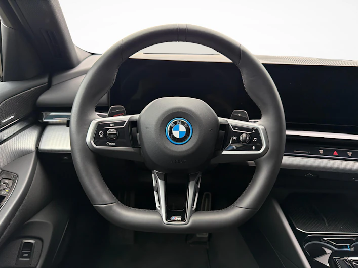 image du véhicule BMW 5 SERIES