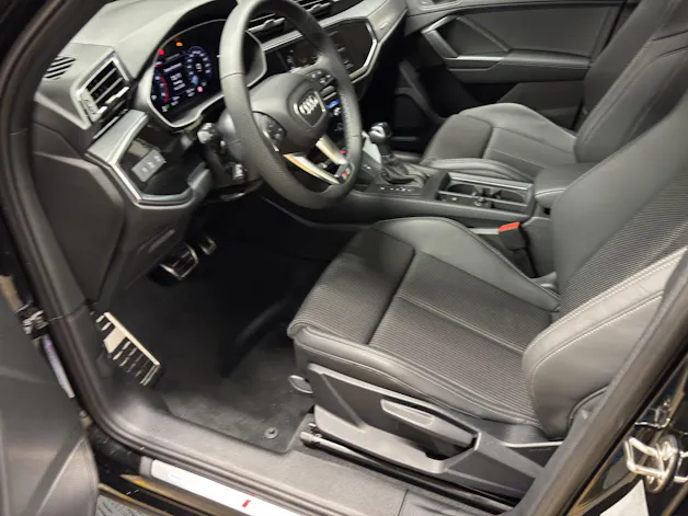 Audi Q3 2.0 40 TFSI S line quattro S-Tronic
