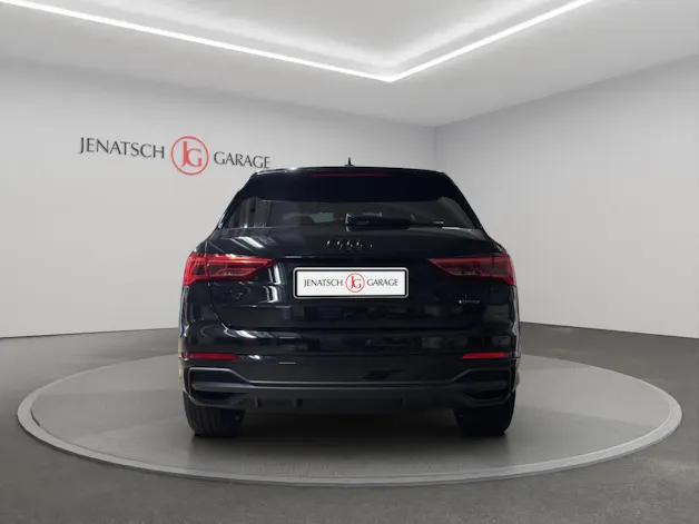 Audi Q3 2.0 40 TFSI S line quattro S-Tronic