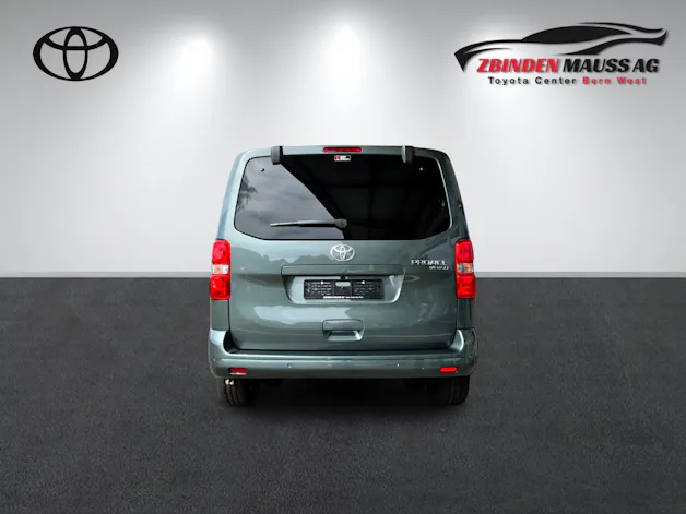 Toyota PROACE Verso L1 2.2 D Trend