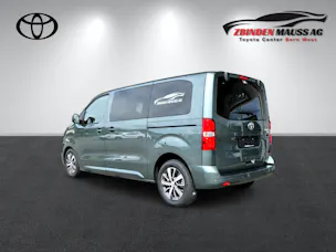 Toyota PROACE Verso L1 2.2 D Trend