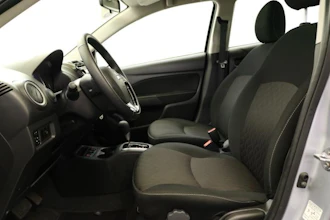 https://vehicle.imgix.net/4308912/7ac3c333-f961-4e8e-8897-fc8e5ba58408.JPG