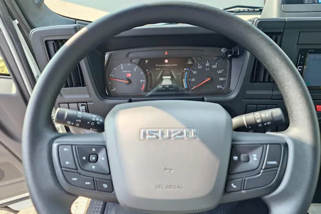 Isuzu M21 Kab.-Ch. E DR 1.9 Ddi T