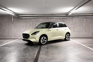 Fahrzeugbild SUZUKI Swift 1.2 Sakura Top Hybrid 4x4