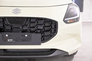 Fahrzeugbild SUZUKI Swift 1.2 Sakura Top Hybrid 4x4