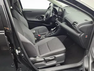 Toyota Yaris 1.5 VVT-i HSD Trend