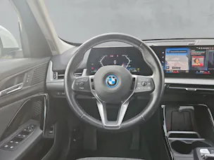 BMW X1 30e xDrive U11 (CH) AHK 1.8T