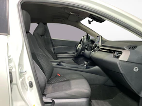 https://vehicle.imgix.net/4309092/914e0ac2-deb2-4c5d-bf72-fd6c6049eada.jpg