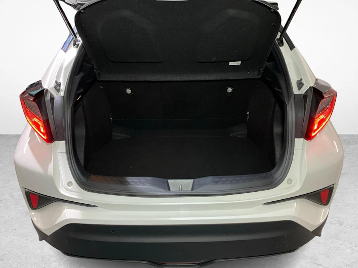 image du véhicule TOYOTA C-HR