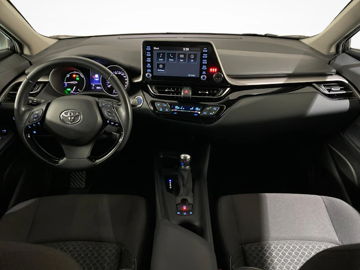 image du véhicule TOYOTA C-HR
