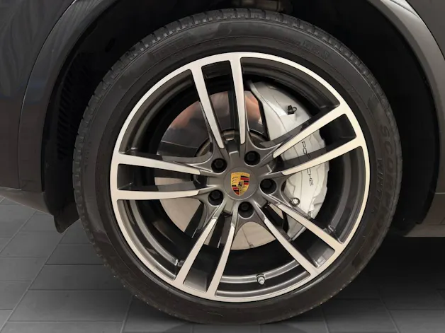Porsche Cayenne Turbo