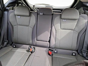 https://vehicle.imgix.net/4309113/37a1cc24-bb9e-475f-a706-098fc0191ff7.jpg